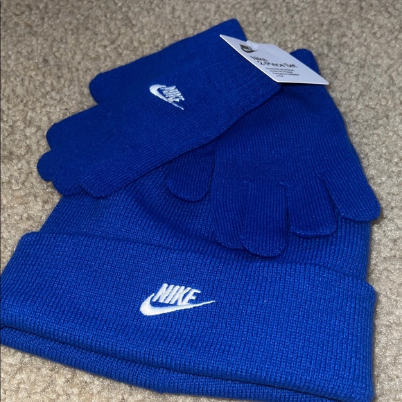 Nike Other - Nike Royal Blue Gloves